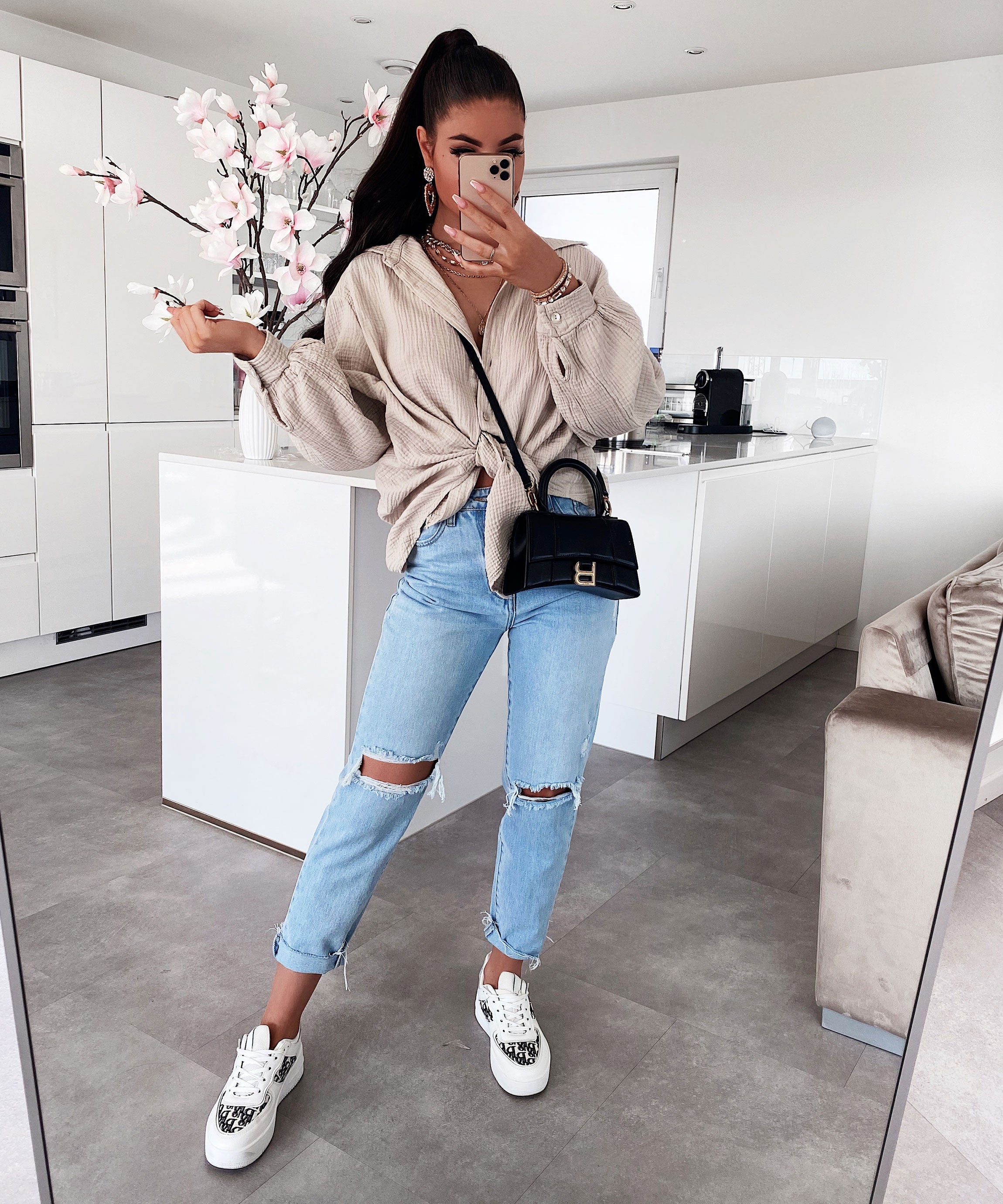 Faye | Oversize Musselinbluse i Beige