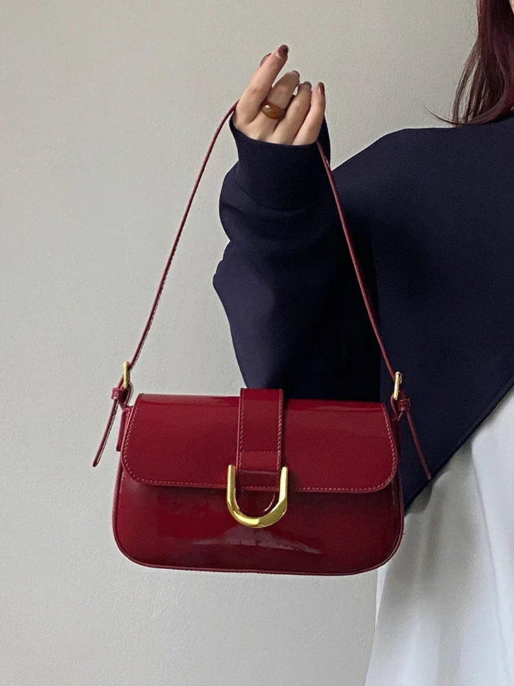 Mila | Die Elegante Eco-Leder Clutch für Stilbewusste Frauen