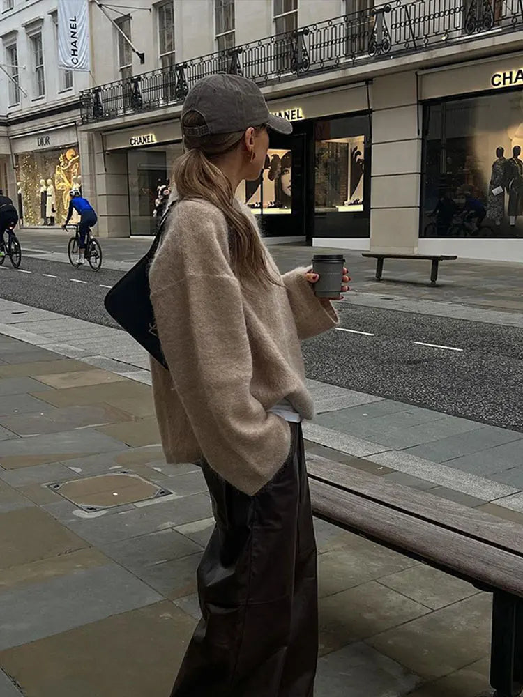 SOFIE | Den feminine strikpullover til stilfuld komfort og elegance