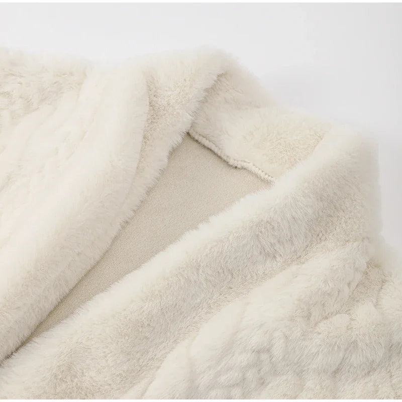 EVA | Luksuriøs Eco-Faux-Fur Frakke