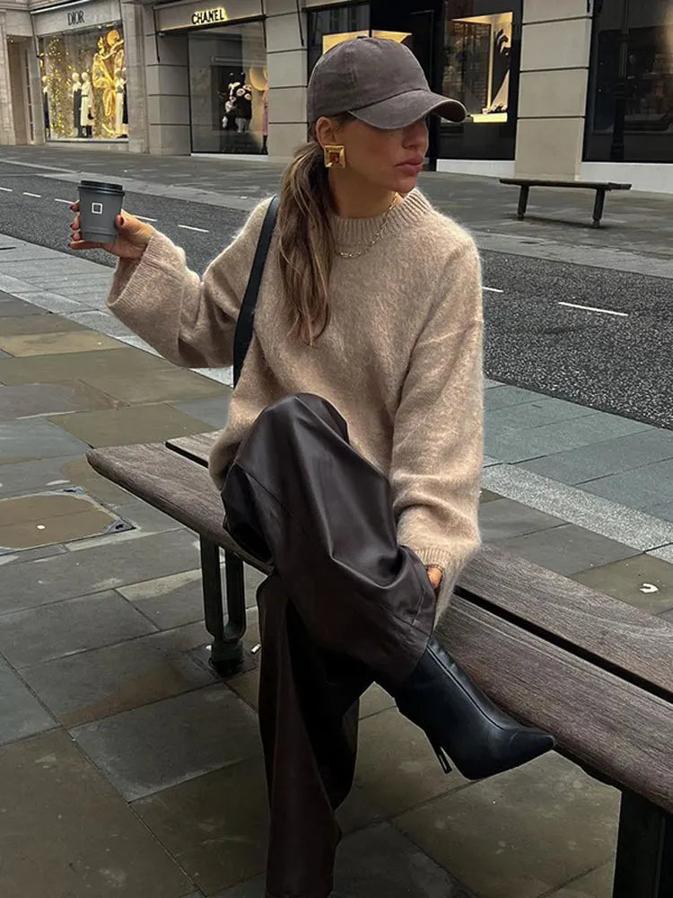 SOFIE | Den feminine strikpullover til stilfuld komfort og elegance