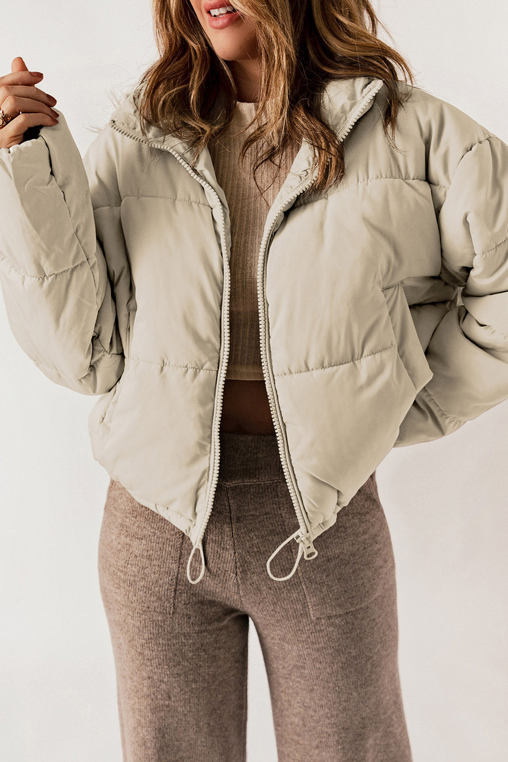 EMMA | Vinterkomfort Deluxe: Den Perfekte Puffer til Stil og Varme
