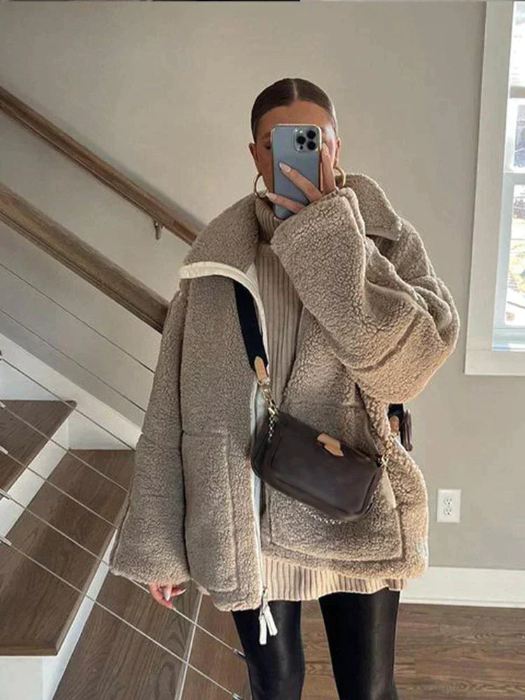ALIZA | Flauschiger Teddy Pullover