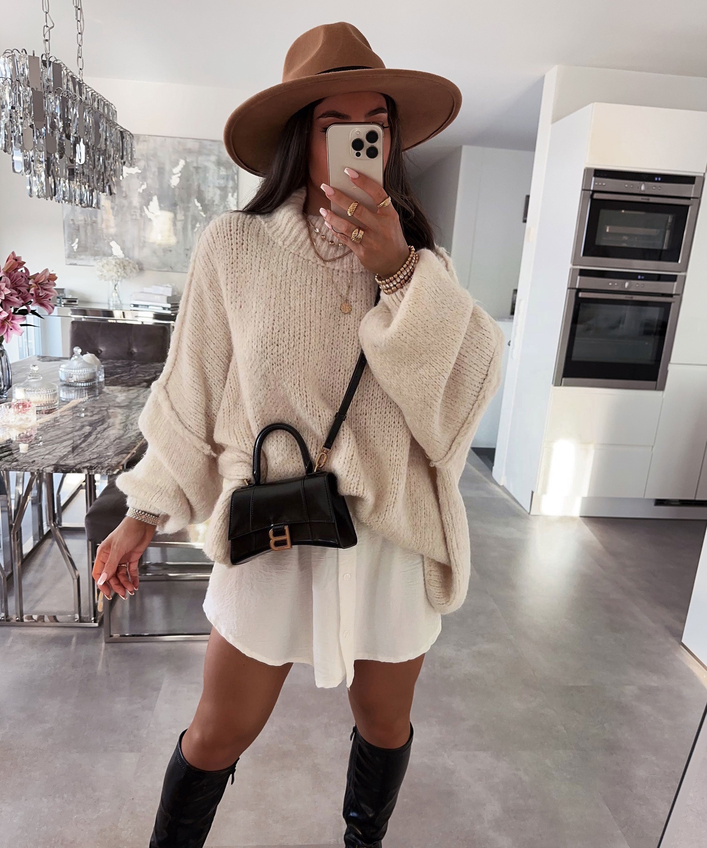 Natalie | Oversized Sweater Beige