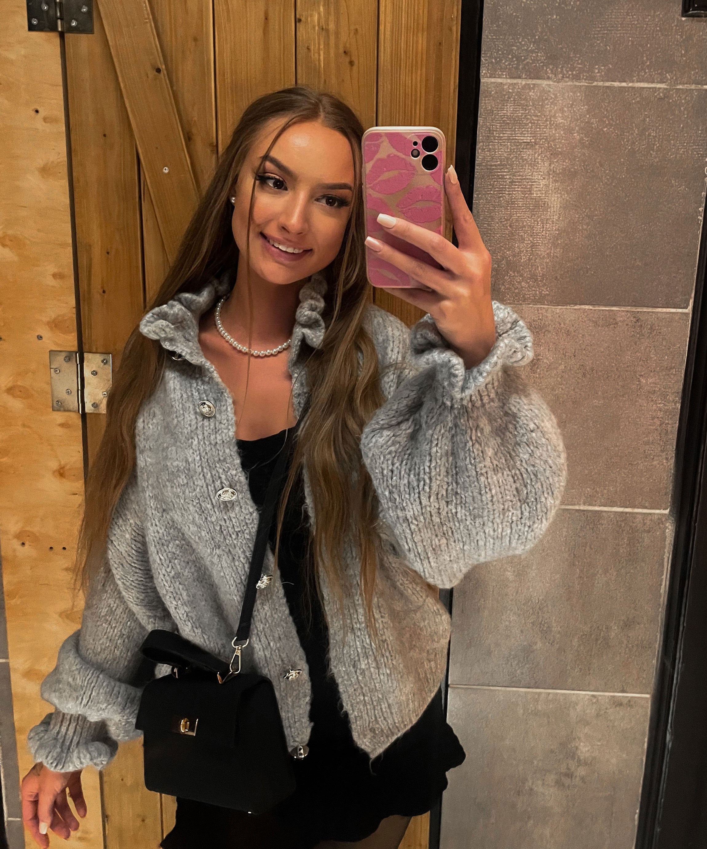 Alana | Mørkegrå Strikjakke
