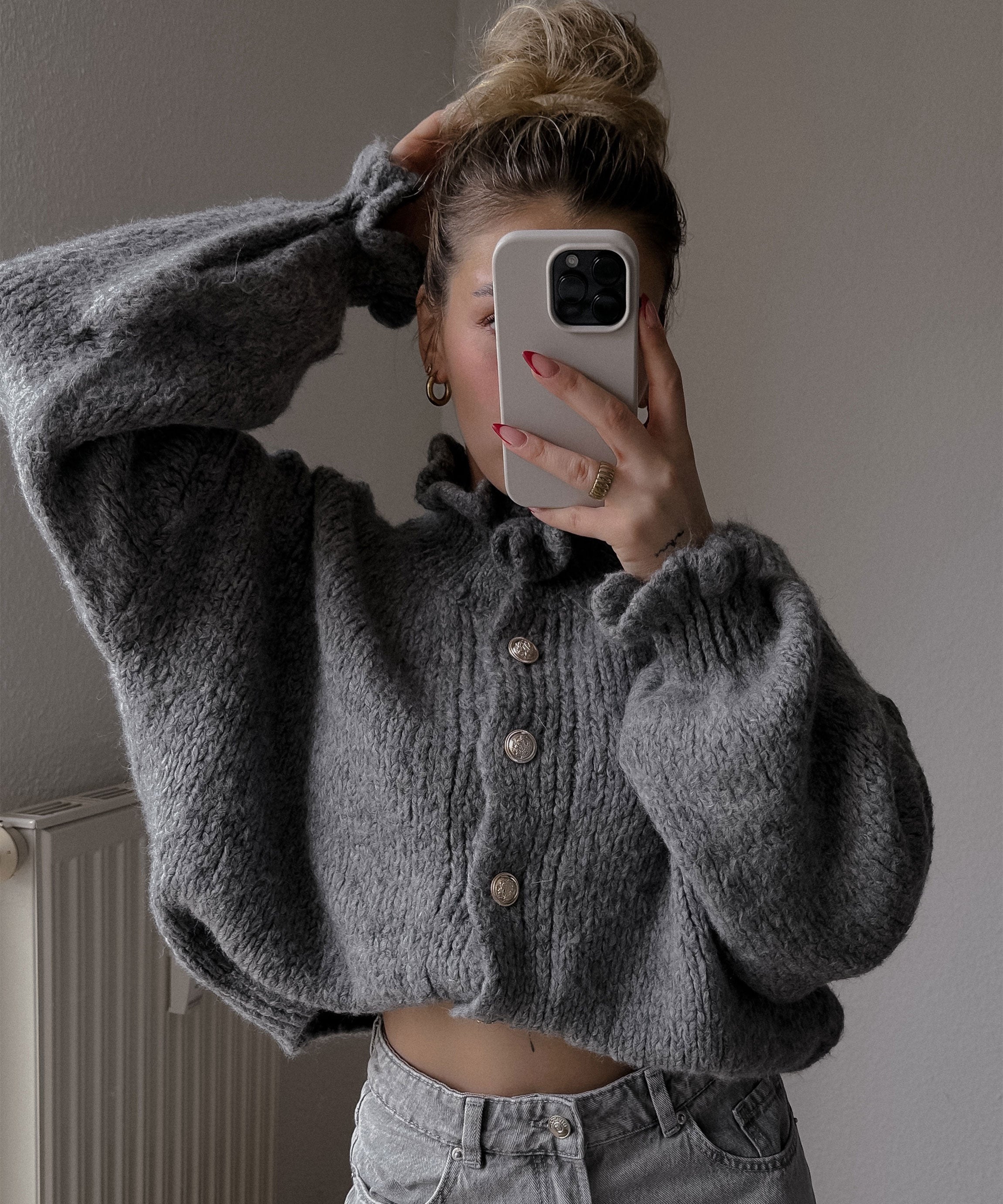 Alana | Mørkegrå Strikjakke