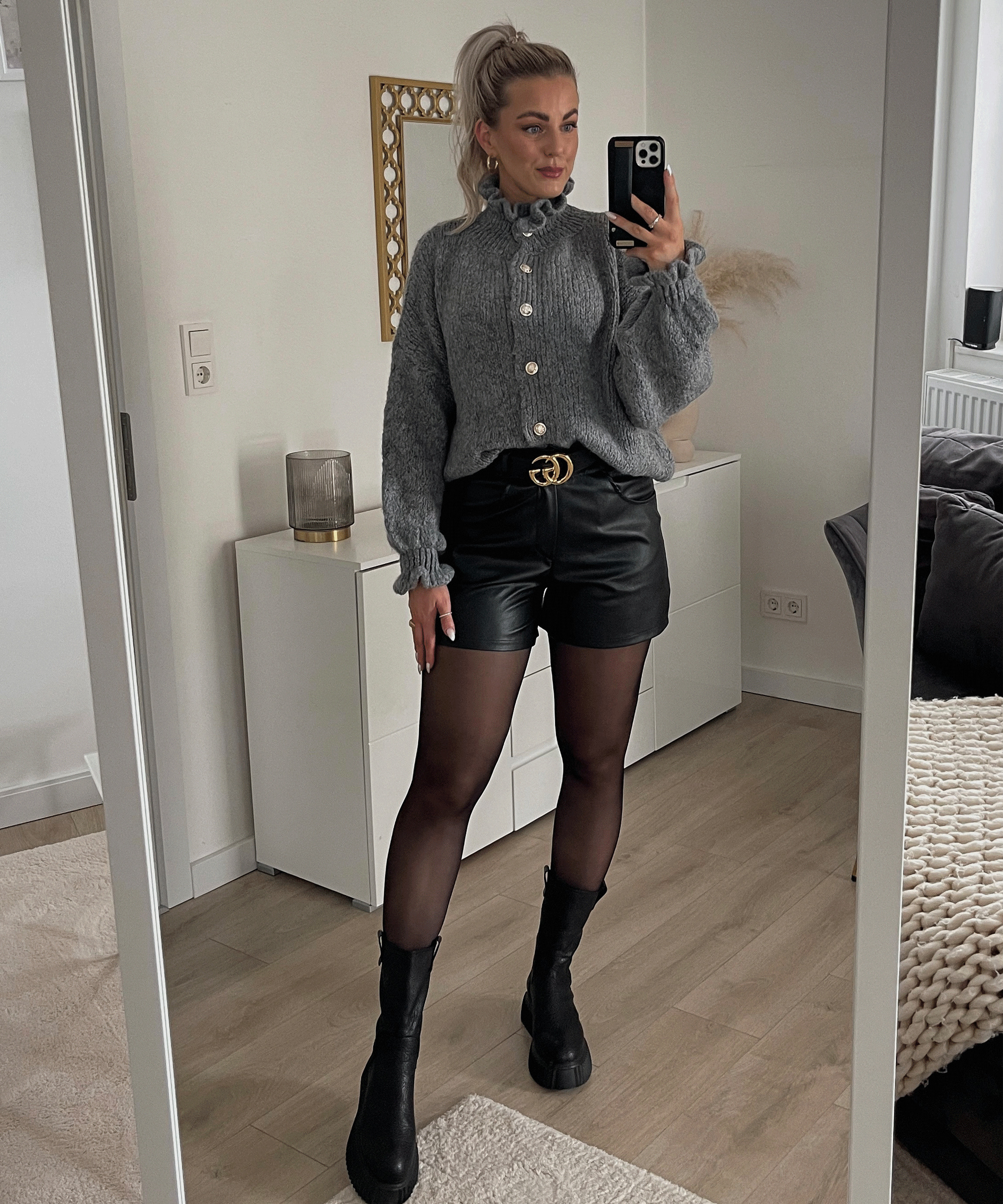 Alana | Mørkegrå Strikjakke
