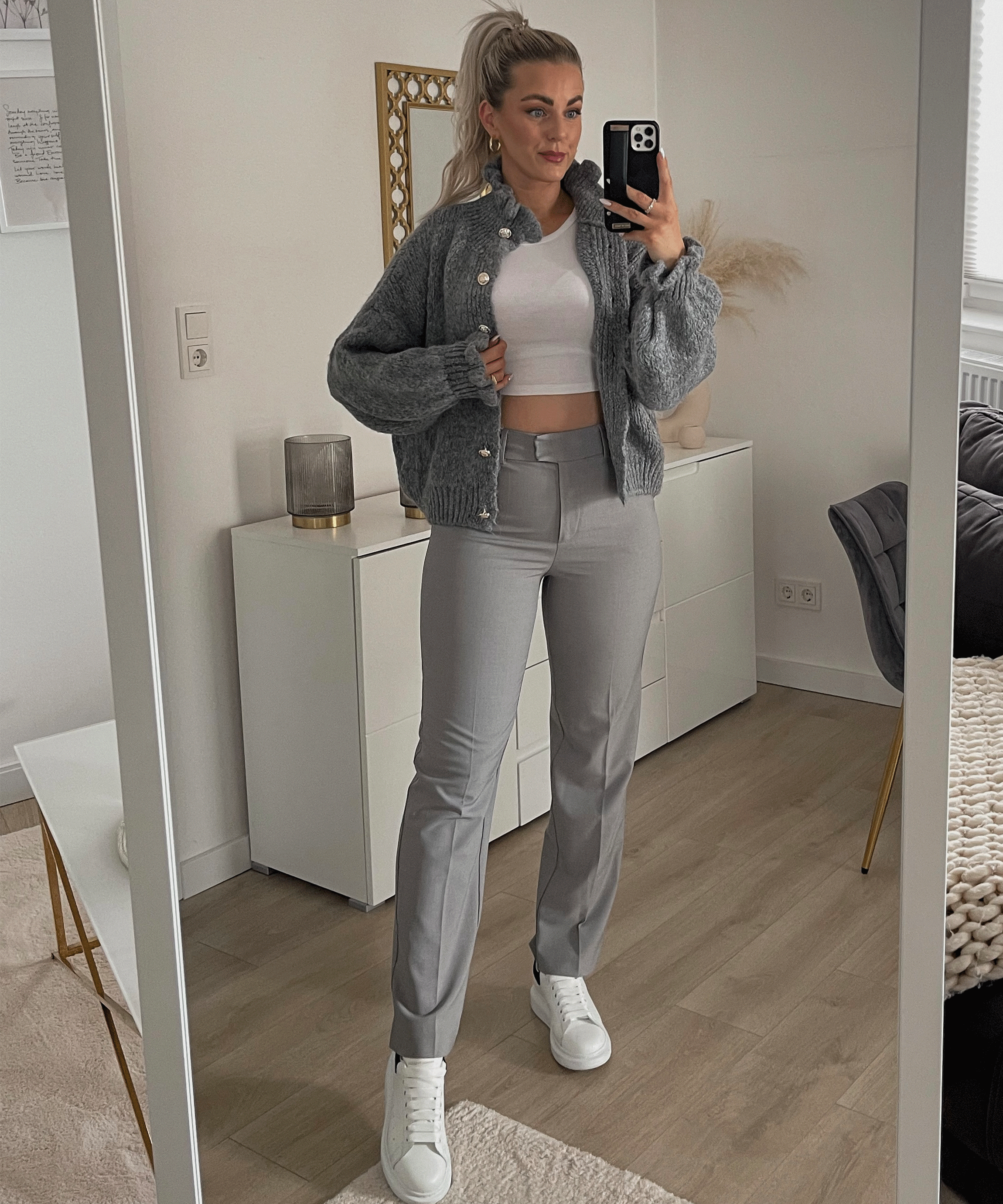 Alana | Mørkegrå Strikjakke