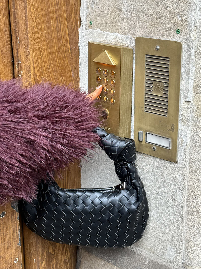 Vævet Mini Taske: Elegance til Hver Dag