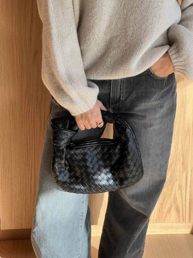 Vævet Mini Taske: Elegance til Hver Dag